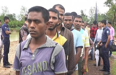 মিয়ানমারে কারাভোগ শেষে ফিরলেন ১৮ বাংলাদেশি (ছবি-কক্সবাজার প্রতিনিধি)