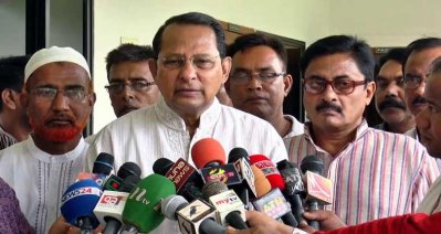 কুষ্টিয়ায় তথ্যমন্ত্রী হাসানুল হক ইনু (ছবি-কুষ্টিয়া প্রতিনিধি)