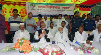 ‘দেশে মার্শাল ল’ নেই যে যাকে খুশি ধরে নিয়ে যাবেন’