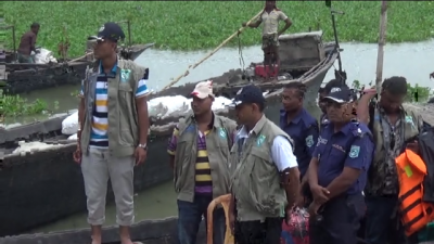গাইবান্ধার সাঘাটা উপজেলার দুর্গম চরে জঙ্গি আস্তানার খোঁজে তৃতীয় দিনের &lsquo;ব্লক রেইড&rsquo;