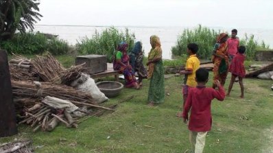 বন্যা দুর্গতরা