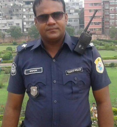 চাঁপাইনবাবগঞ্জে বরখাস্তকৃত এএসআই ফয়সাল আহমেদ (ছবি- চাঁপাইনবাবগঞ্জ প্রতিনিধি)
