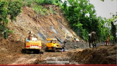 বান্দরবান-রুমা সড়ক (ছবি: বান্দরবান প্রতিনিধি)