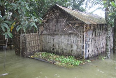 তিস্তার পানি বিপদসীমার ১৪ সেন্টিমিটার ওপরে, এখনও পানিবন্দি ১৫ হাজার পরিবার