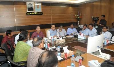 বিএমএ নেতাদের সঙ্গে মতবিনিময় সভায় স্বাস্থ্যমন্ত্রী মোহাম্মদ নাসিম