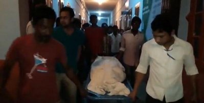নিহত আব্দুল মান্নানের মরদেহ (ছবি- ঠাকুরগাঁও প্রতিনিধি)