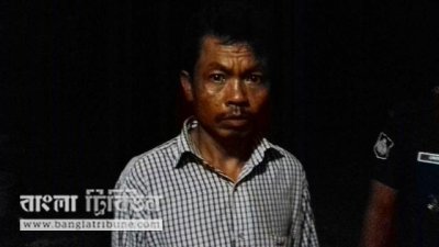 রুমায় ২ পিস্তলসহ মেম্বার আটক