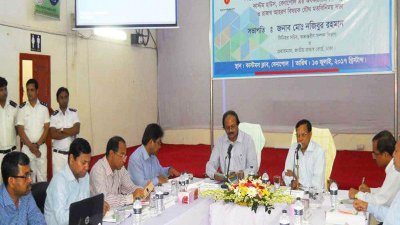 মতবিনিময় সভায় এনবিআর চেয়ারম্যানসহ অন্যরা