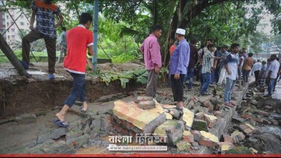 পিজি-হাসপাতালের-দেয়াল-ধস
