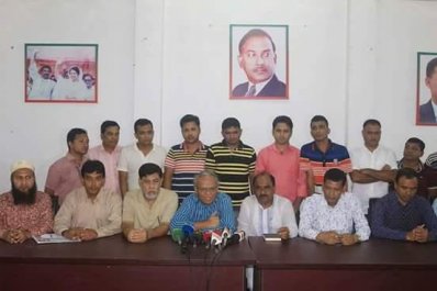 বুধবার দুপুর ১টায় এক সংবাদ সম্মেলনে রুহুল কবির রিজভী