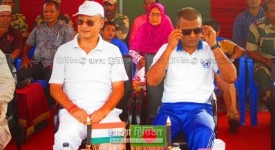 ঠাকুরগাঁওয়ে বিজিবি-বিএসএফ প্রীতি ভলিবল ম্যাচ। ছবি-প্রতিনিধি
