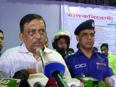 স্বরাষ্ট্রমন্ত্রী আসাদুজ্জামান খাঁন কামাল 