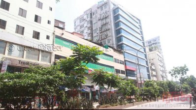 পান্থপথে ছিল ঝাঁঝালো রোদ