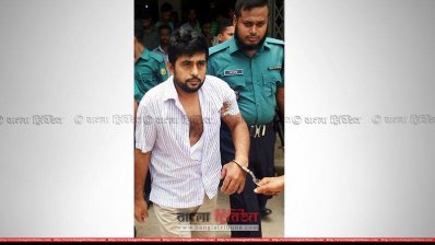 ডাক্তারকে লাঞ্চিত করার অভিযোগে আটক নার্স এলিজার স্বামী শাহ আলম। ছবি-প্রতিনিধি 