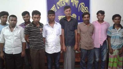 আটক দালাল চক্রের ৯ সদস্য
