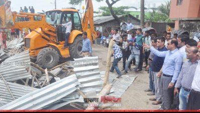 চট্টগ্রাম সিটি করপোরেশনের উচ্ছেদ অভিযান