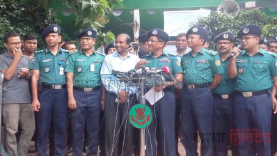 ডিএমপি কমিশনার আছাদুজ্জামান মিয়া