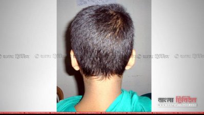 নির্যাতনের পর গৃহবধূর চুল কেটে দিয়েছেন স্বামী, শ্বশুর ও শামুড়ি