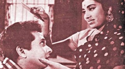 জীবন থেকে নেওয়া&rsquo; ছবিতে রাজ্জাক