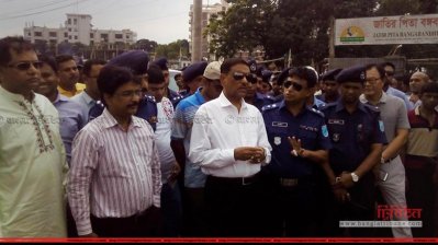 সড়কের অবস্থা পরিদর্শনে গাজীপুরে সেতুমন্ত্রী