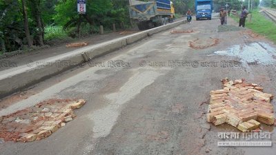 দক্ষিণ-পশ্চিমাঞ্চলের সড়কের বোহাল দশা