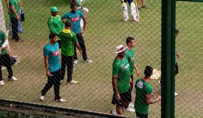 পেসারদের নিয়ে কাজ করছেন ওয়ালশ