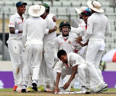 অস্ট্রেলিয়াকে হারানোর পর টাইগারদের উল্লাস