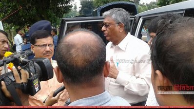 সাংবাদিকদের সঙ্গে আলাপকালে মানবাধিকার কমিশন চেয়ারম্যান