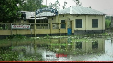 বন্যায় নওগাঁয় ৪৭টি শিক্ষা প্রতিষ্ঠান ক্ষতিগ্রস্ত