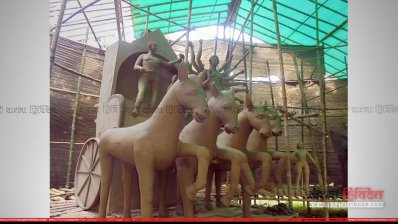 বিভিন্ন প্রতিমার কাজ প্রায় শেষের দিকে 