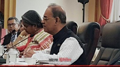 চীন সফরে প্রতিনিধি দলের নেতৃত্বে ছিলেন আওয়ামী লীগের সভাপতিমণ্ডলীর সদস্য ফারুক খান