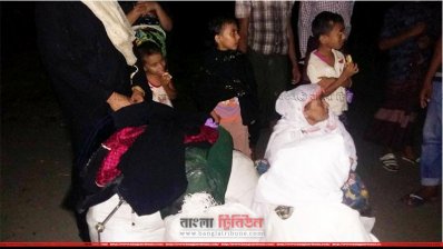 অন্ধকারে নাফ নদীর তীরে চার ঘণ্টা