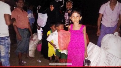 শাহপরীর দ্বীপে পা রেখে প্রাণের স্পন্দন ফিরে পেয়েছে রোহিঙ্গারা 