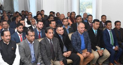 অনুষ্ঠানে আসা দলীয় নেতাকর্মীরা, ছবি: ফোকাস বাংলা