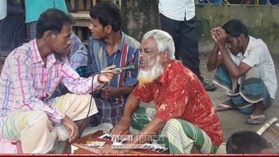 মূল গায়ক হেলাল মিয়া (ছবি- প্রতিনিধি)