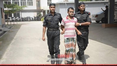 পাঁচারকারী চক্রের মূল হোতা আটক