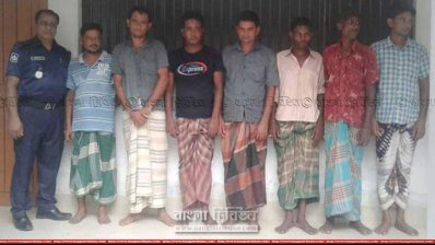 গ্রেফতারকৃতরা (ছবি- প্রতিনিধি)