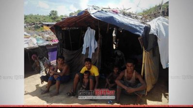 বান্দরবানে আশ্রয় নেওয়া রোহিঙ্গারা