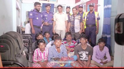 গত শুক্রবার রাত থেকে সকাল পর্যন্ত ১১জন আটক