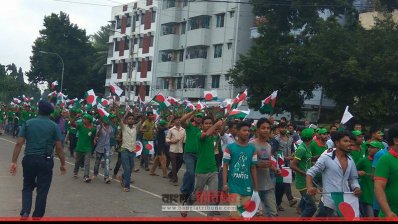 প্রধানমন্ত্রীকে আওয়ামী লীগের গণসংবর্ধনা (ছবি: আদিত্য রিমন)