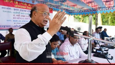 স্বাস্থ্যমন্ত্রী মোহাম্মদ নাসিম