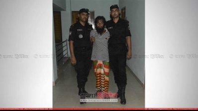 সারোয়ার-তামিম গ্রুপের সদস্য 
