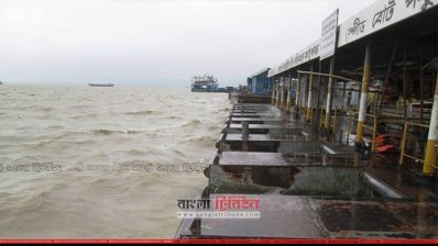 শিমুলিয়া-কাঁঠালবাড়ি নৌরুটে লঞ্চ ও স্পিডবোট চলাচল বন্ধ