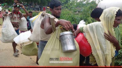 নতুন করে আসছে হাজারো রোহিঙ্গা (ছবি: কক্সবাজার প্রতিনিধি)