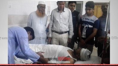 সিরাজগঞ্জে সন্ত্রাসী হামলায় আহত আওয়ামী লীগ নেতা