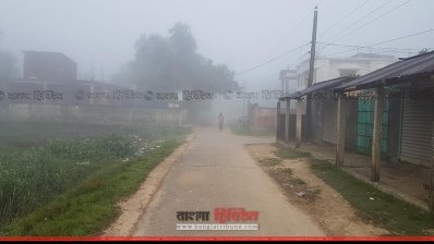 শ্রীমঙ্গলে সকালে এমন ঘন কুয়াশা পড়ে