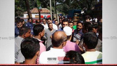 কুড়িগ্রামে বিক্ষোভে পুলিশের বাধা