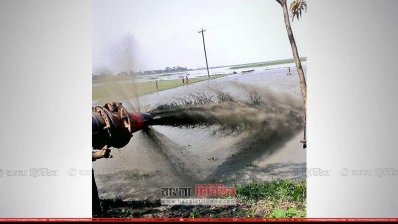 চলছে নদী খননের কাজ