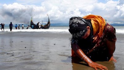 এক রোহিঙ্গা নারী (ফাইল ফটো)