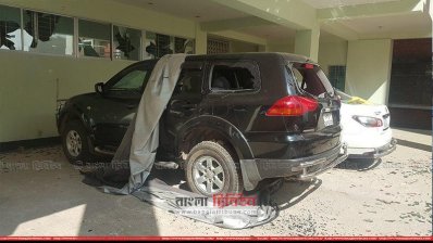  পরীক্ষা পেছানোর দাবিতে ডুয়েট ক্যাম্পাস ভাঙচুর করেছে শিক্ষার্থীরা
